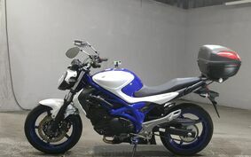 SUZUKI GLADIUS 2012 VK58A