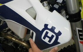 HUSQVARNA FE350