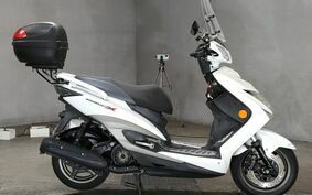 YAMAHA CYGNUS 125 X SR SE44J