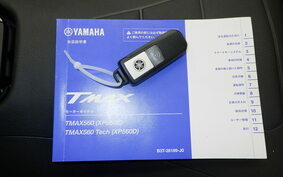 YAMAHA T-MAX 560 T 2020 SJ19J