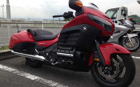 HONDA GL 1800 GOLD WING F6B 2013 SC68