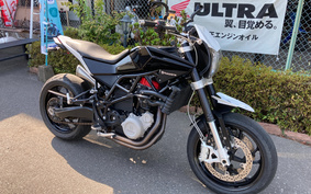 HUSQVARNA NUDA900 2013 ZKHA700