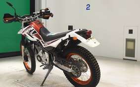 YAMAHA SEROW 250 DG17J