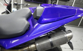 YAMAHA YZF-R1 2011