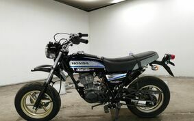 HONDA APE 100 D HC13