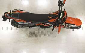 KTM 690 ENDURO R 2022 LEV40