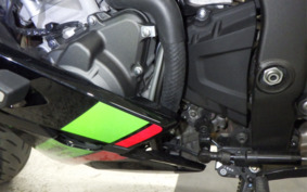 KAWASAKI ZX-25R ZX250E