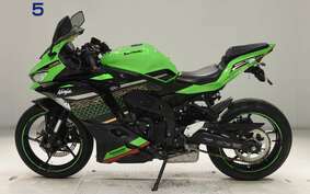 KAWASAKI ZX-25R ZX250E