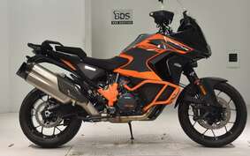 KTM 1290 SUPER ADVENTURE S 2021