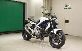 SUZUKI GLADIUS 2010 VK58A