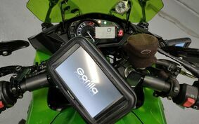 KAWASAKI NINJA 1000 2013 ZXT00G