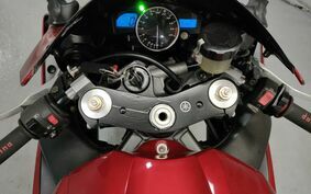 YAMAHA YZF-R1 2004 RN124