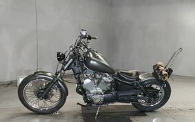 YAMAHA VIRAGO 250 3DM