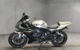 YAMAHA YZF-R1 2002 RN091