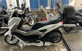 YAMAHA N-MAX SE86J