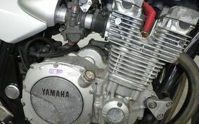 YAMAHA XJR1300 1999 RP01J