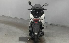 YAMAHA TRICITY 125 SE82J