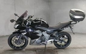 KAWASAKI ER600 F 2010 EX650C