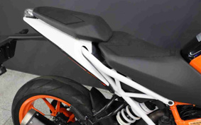 KTM 390 DUKE 2022 JPJ40