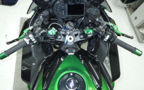 KAWASAKI NINJA H2 SX SE 2018 ZXT02A