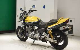 YAMAHA XJR1300 2001