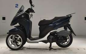 YAMAHA TRICITY 125 SE82J