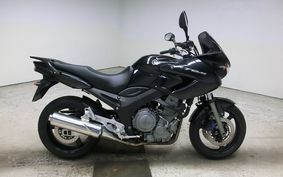 YAMAHA TDM900 2005 RN11