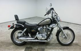 YAMAHA VIRAGO 250 S 3DM