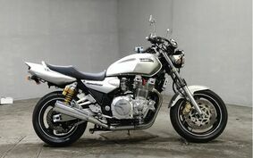 YAMAHA XJR1300 1998 RP01J