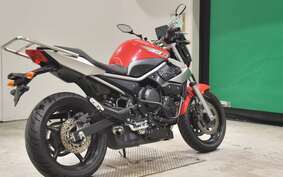 YAMAHA XJ6 N 2010