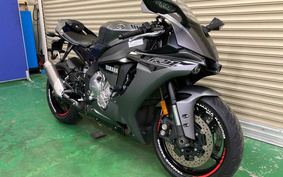 YAMAHA YZF-R1 S 2020 RN42