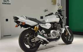 YAMAHA XJR1300 1998 RP01J