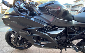 KAWASAKI NINJA 2018 ZXT02A