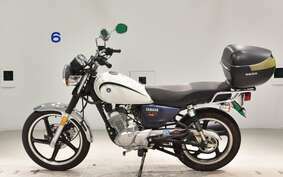 YAMAHA YB125SP PCJL