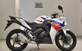 HONDA CBR125R JC50