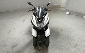 YAMAHA TRICITY 125 SE82J