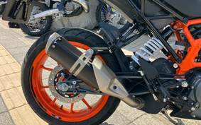 KTM 390 DUKE 2023 JPJ40