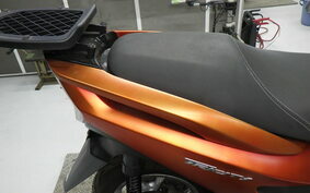 YAMAHA TRICITY 125 SE82J