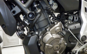 YAMAHA MT-07 2014 RM07J