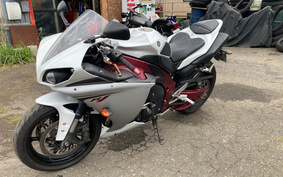 YAMAHA YZF-R1 2009 RN24J