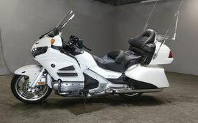 HONDA GL 1800 GOLD WING 2012 SC68