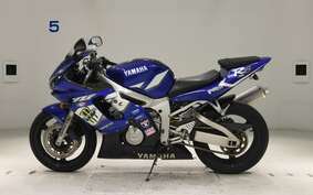 YAMAHA YZF-R6 2000