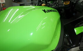 KAWASAKI ZX-25R ZX250E