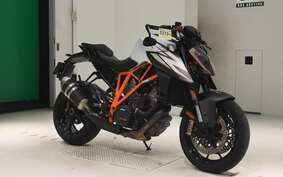 KTM 1290 SUPER DUKE R 2020