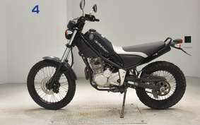 YAMAHA TRICKER DG10J