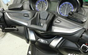 YAMAHA T-MAX 560 T 2022 SJ19J