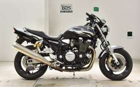 YAMAHA XJR1300 2002 RP03J