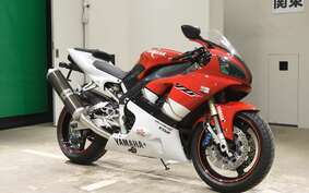 YAMAHA YZF-R1 2000 RN01