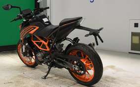 KTM 125 DUKE JPA40