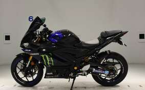 YAMAHA YZF-R3 2019 RH13J